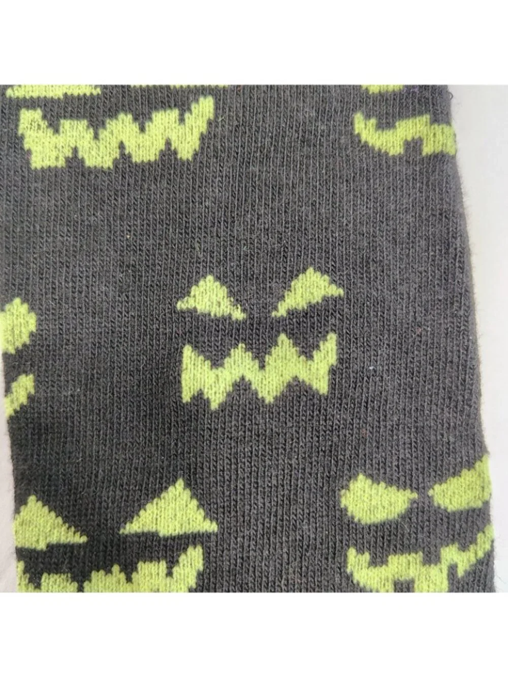 Halloween Womens Crew Socks Size 6-12 Black Yellow Jack O Lantern Face
